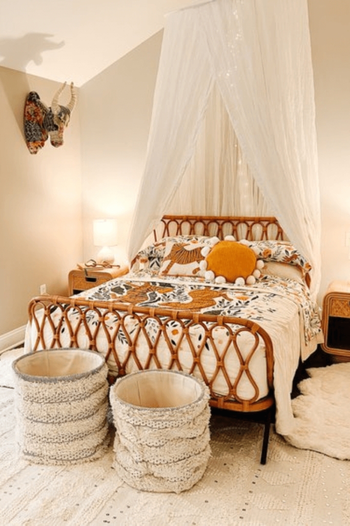 Safari Chic Set: Rattan Loop Frame, Tiger Print Duvet