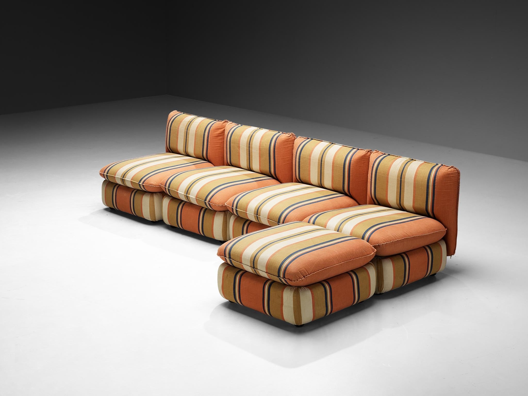 Sectional Sofa With Modular Sections and Bolster Backrest