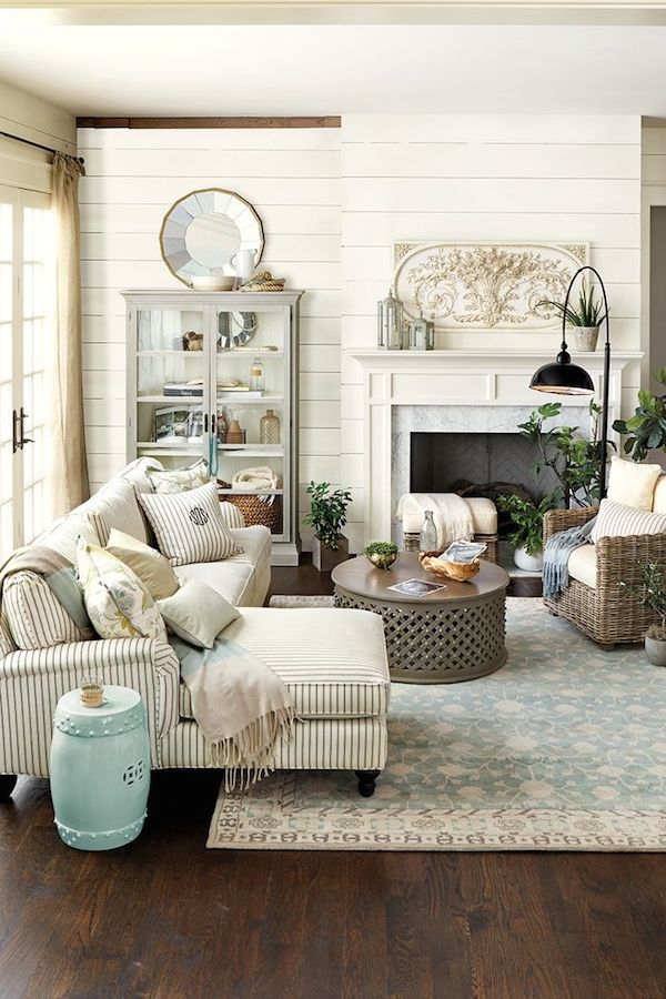 Sectional Sofa With Striped Upholstery and Chaise Lounge