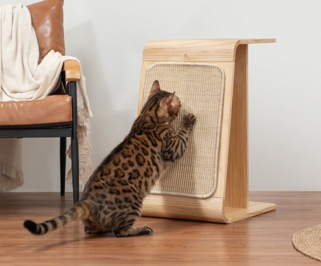 Side Table Bentwood Construction Cat Scratching Table