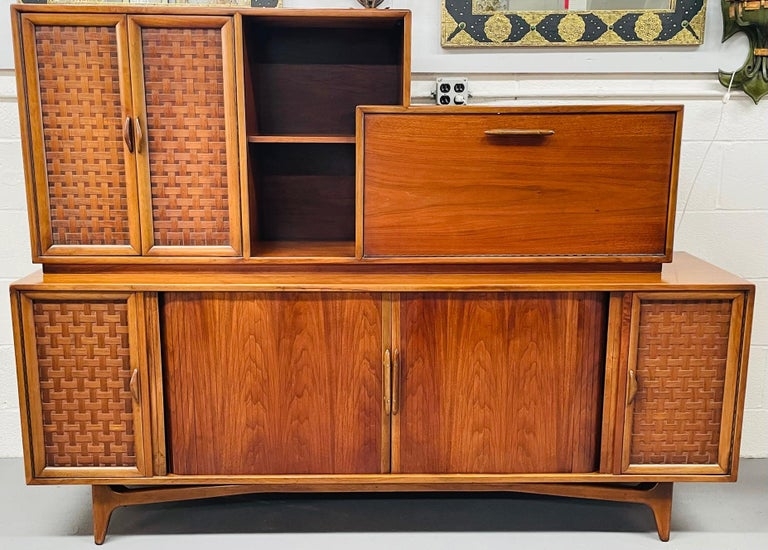 Sideboard Hutch with Basketweave Panels and Teak Finish