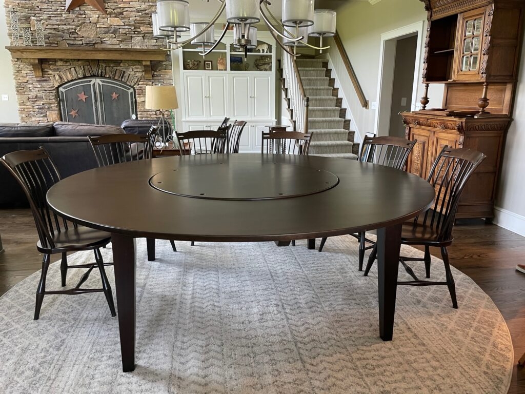 Spindle Back Round Dining Table with Windsor Chairs and Tray