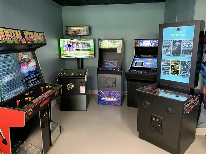 Arcade Machines with Multi Game Vertical Monitors for Home Room Design