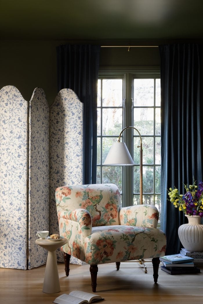 Armchair Floral Upholstery and Scalloped Room Divider Ideas