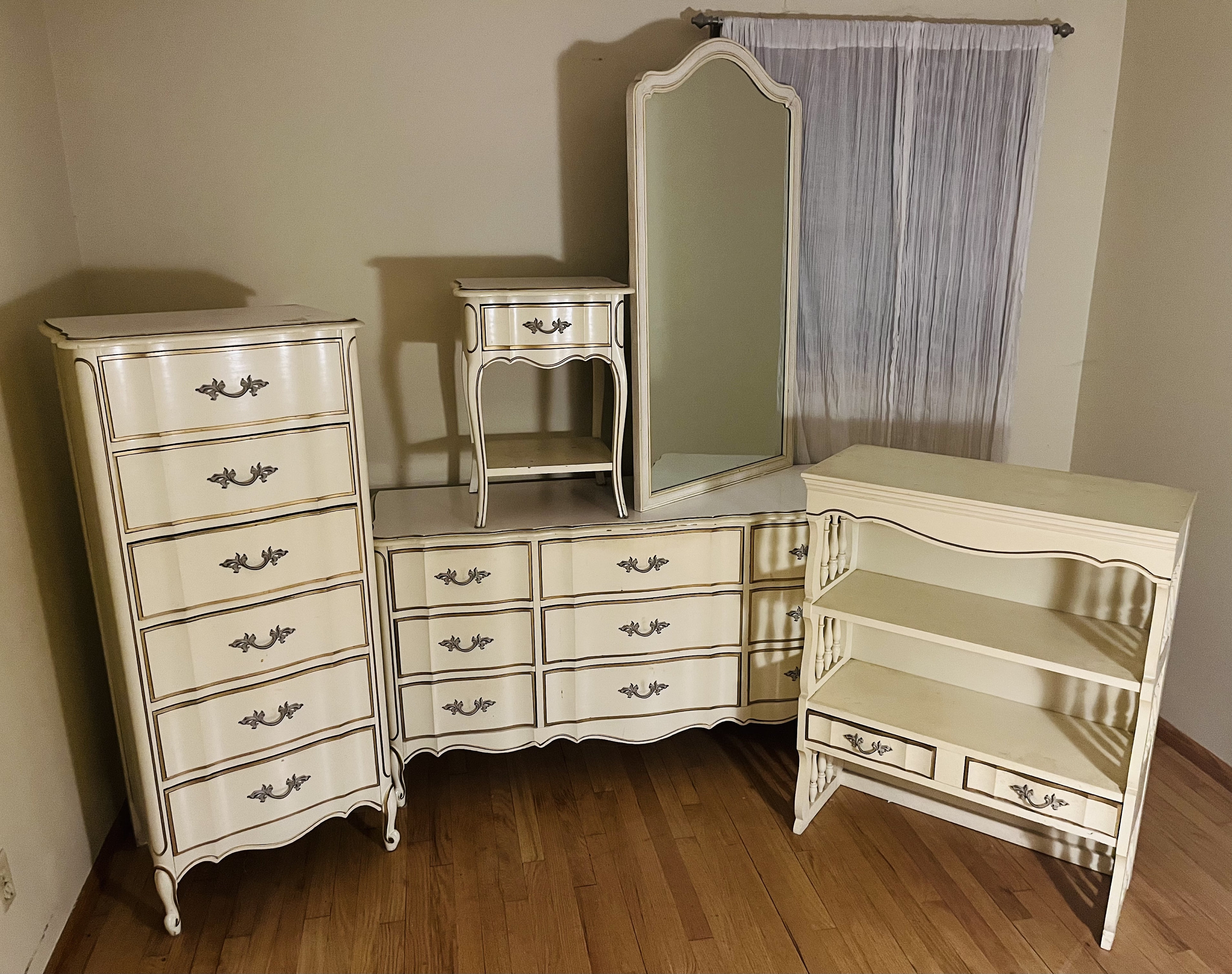 Bedroom Furniture Set Cream Gold Trim Cabriole Legs