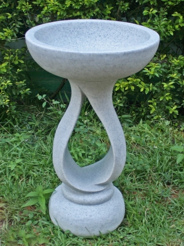 Bird Bath Twisted Pedestal Sculptural Stem Stone Basin