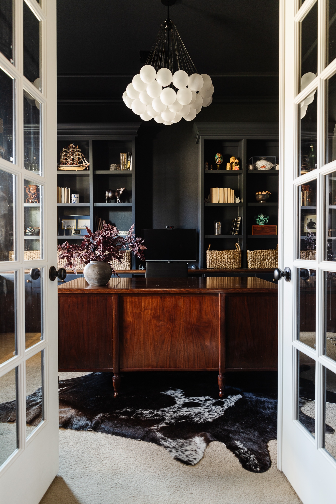 Bubble Chandelier with Cluster Frosted Globes and Black Decor