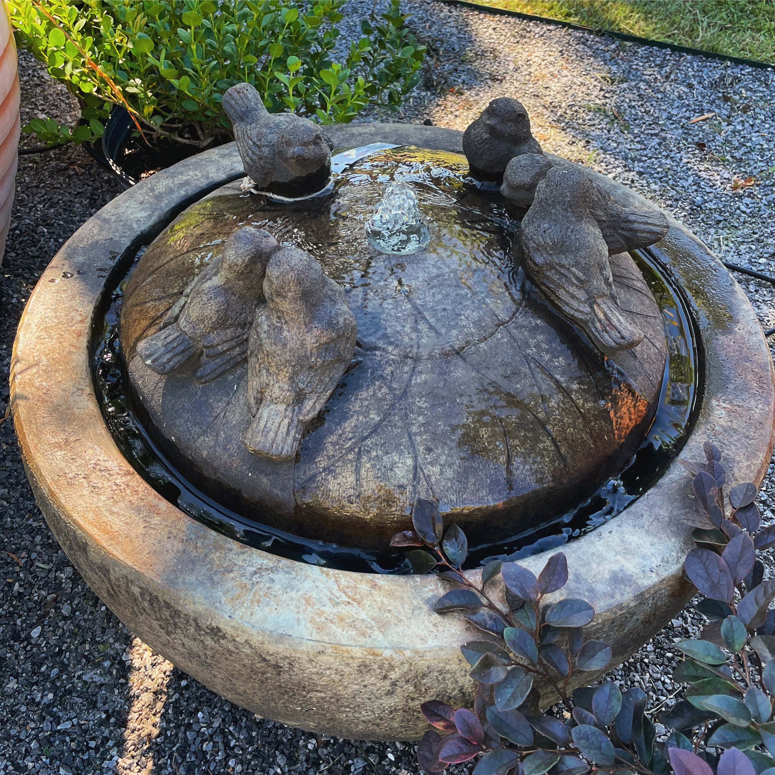 Bubbler Fountain Carved Bird Figurines and Stone Like Texture