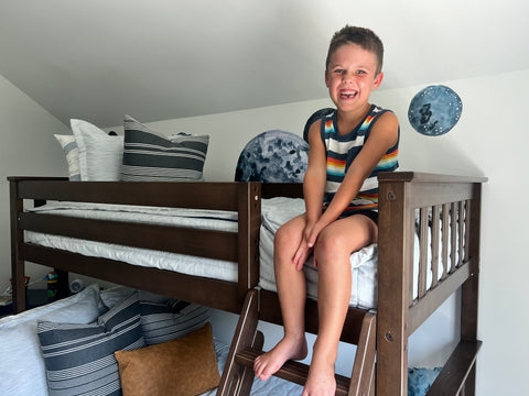 Bunk Bed: Espresso Brown Wood Finish Espresso Wood Bunk Bed
