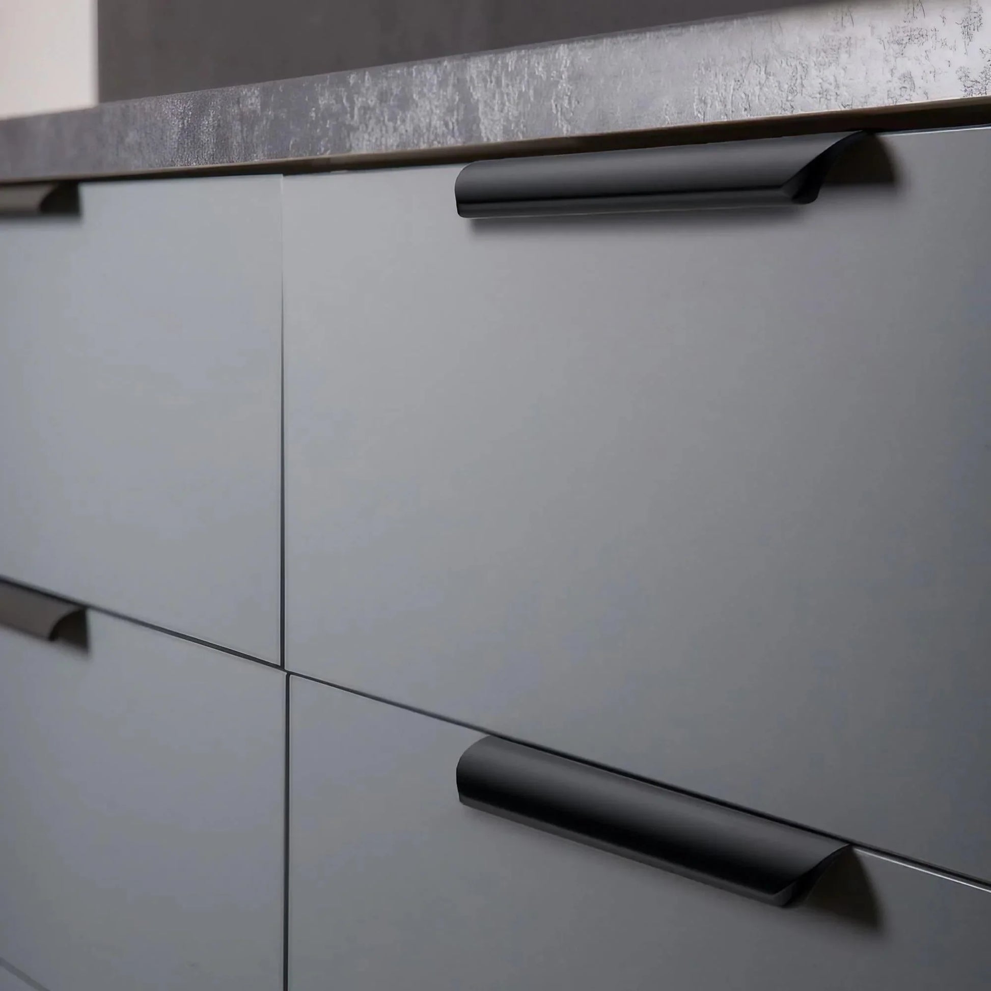 Cabinet Edge Pull Long Profile Matte Black Curved Grip