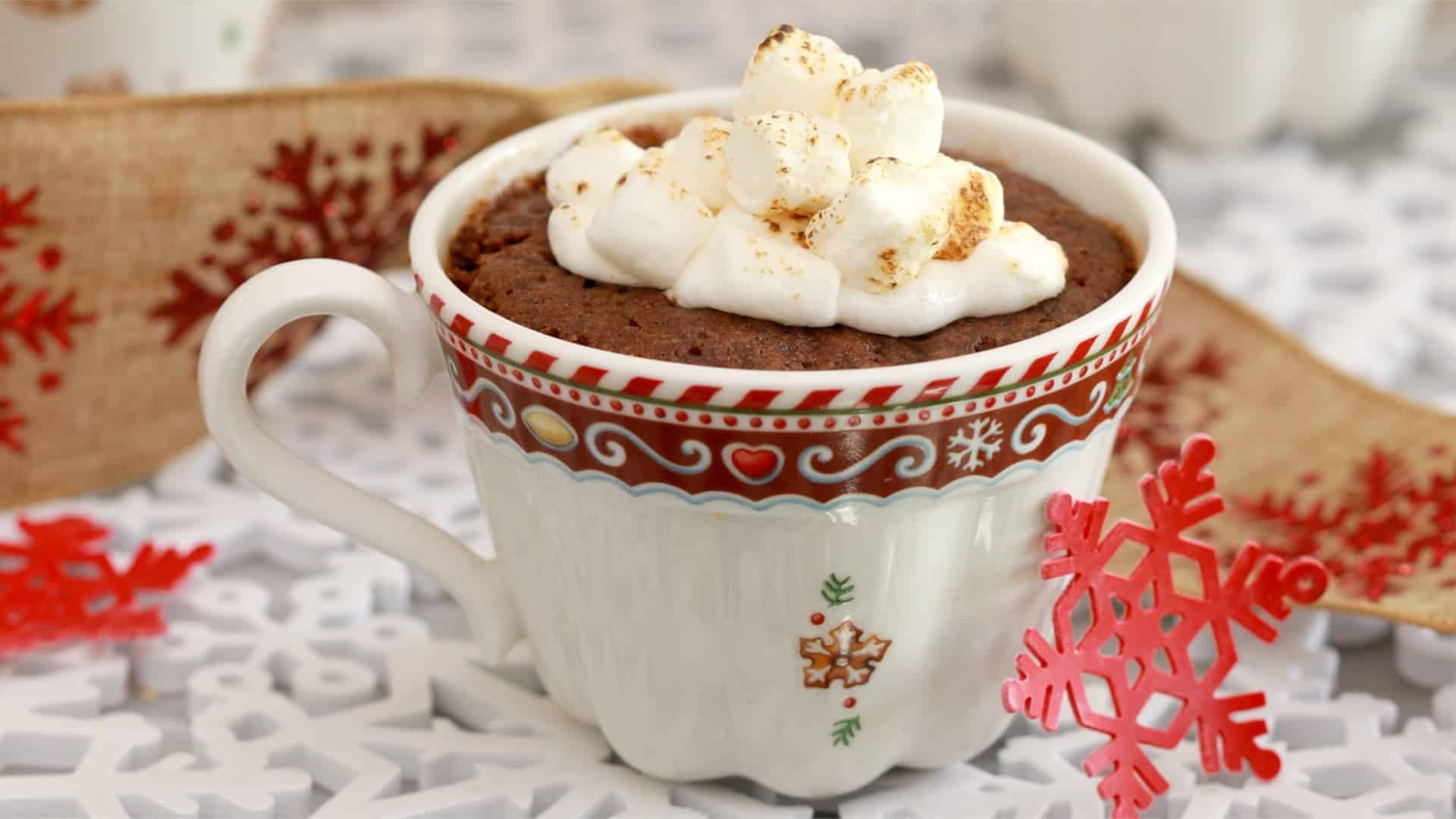 Ceramic Mug: Scalloped Base Snowflake Patterns Patterned Rim Cup