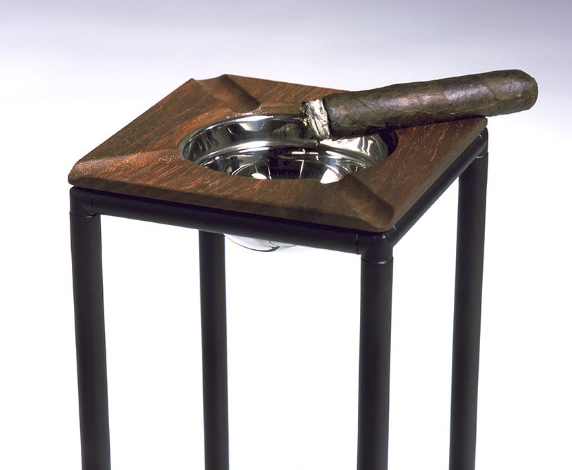 Cigar Table Slender Metal Legs Cigar Rest Notches Stand