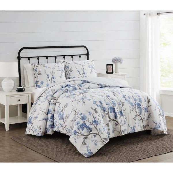 Comforter Set: Sky Blossom Motif White Shiplap Backdrop