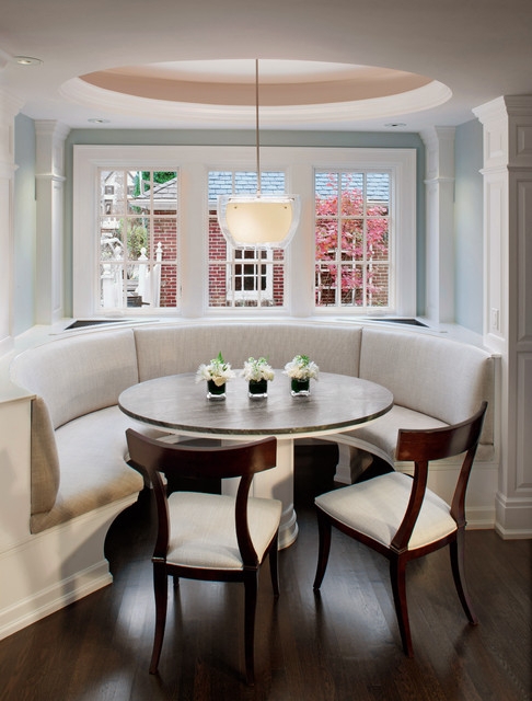Curved Banquette: Recessed Ceiling Detail for Bay Window
