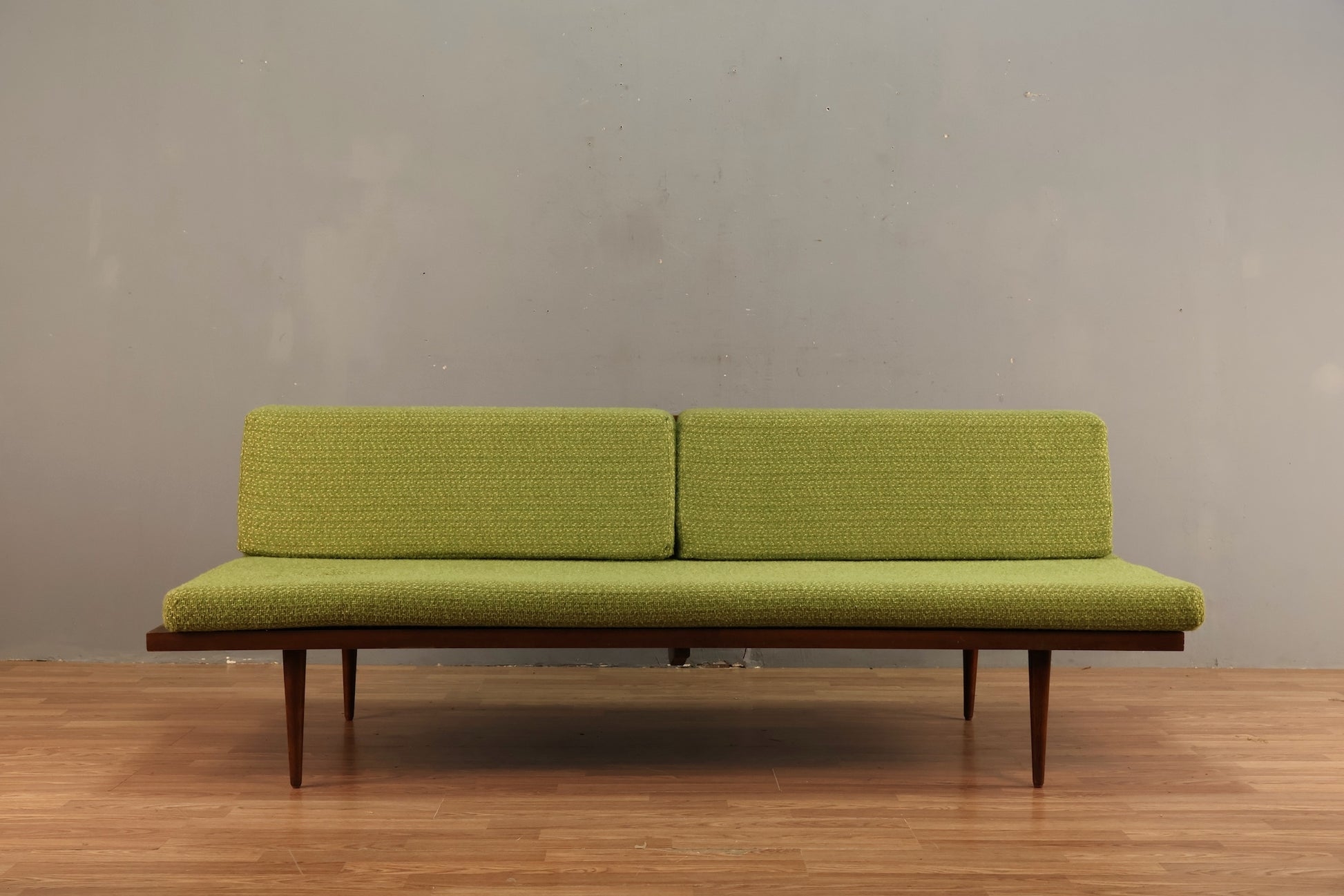 Daybed Sofa In Kiwi Green Fabric With Retro Tapered Legs