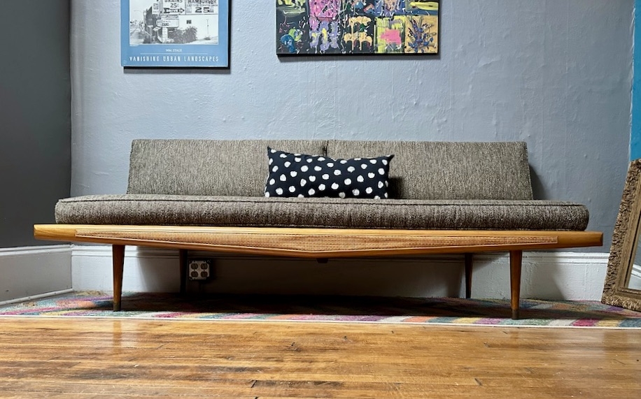 Daybed With Woven Apron Inlay and Walnut Wood Tapered Legs