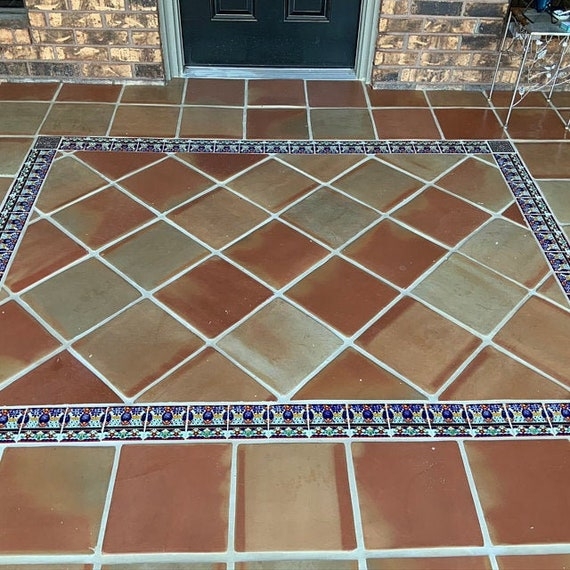 Decorative Tile Border with Hand Painted Hacienda Inlay
