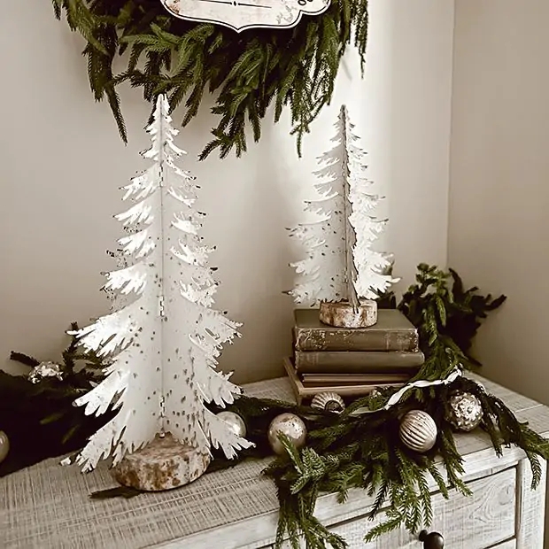 Decorative Tree With Serrated Branches And Wood Slice Base