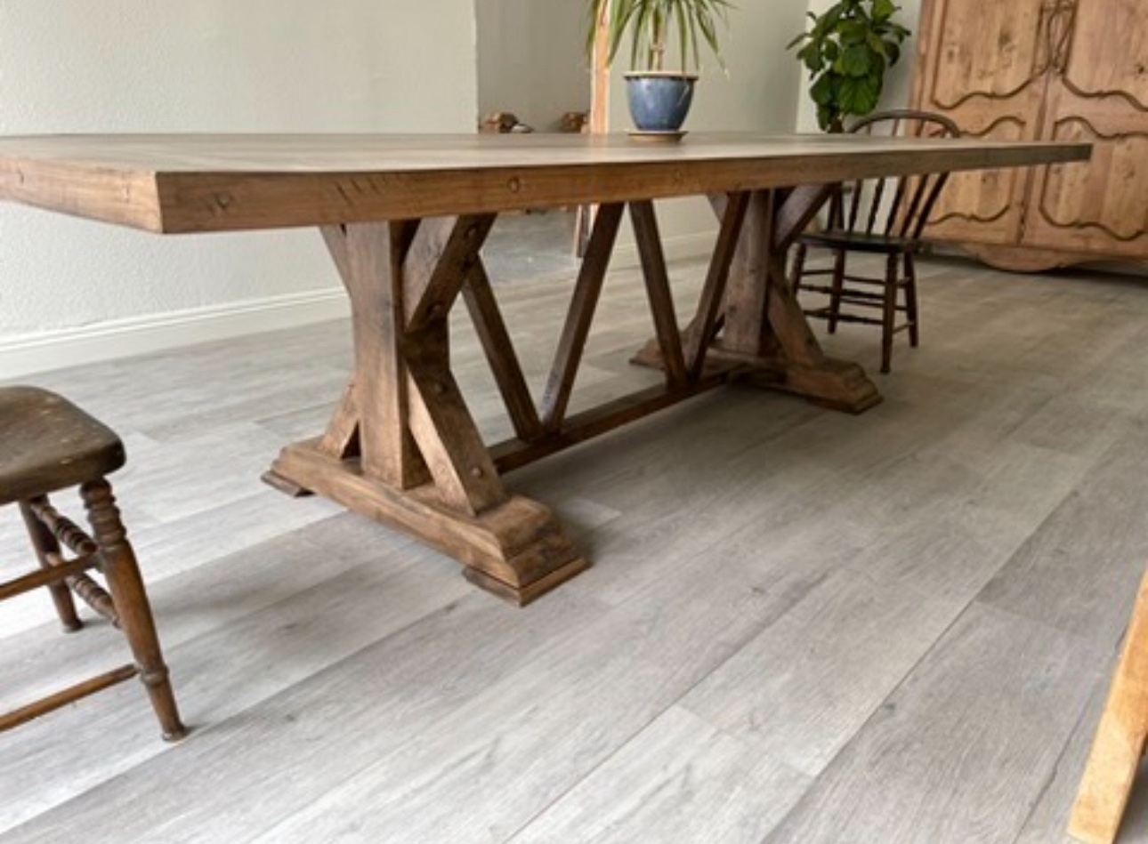 Dining Table X-Brace Trestle Base Exposed Bolts Design