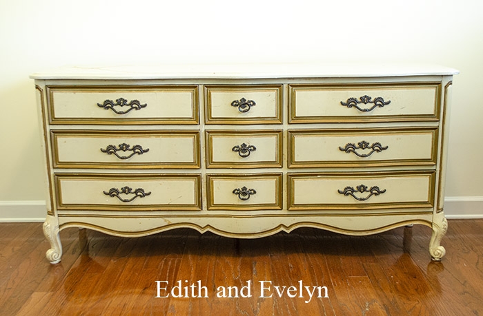 Dresser with Gold Gilt Trim and Nine Drawer Layout