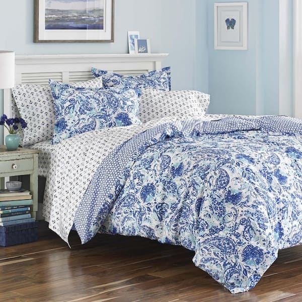 Duvet Set: Paisley Graphic Design and Anchor Print Sheets