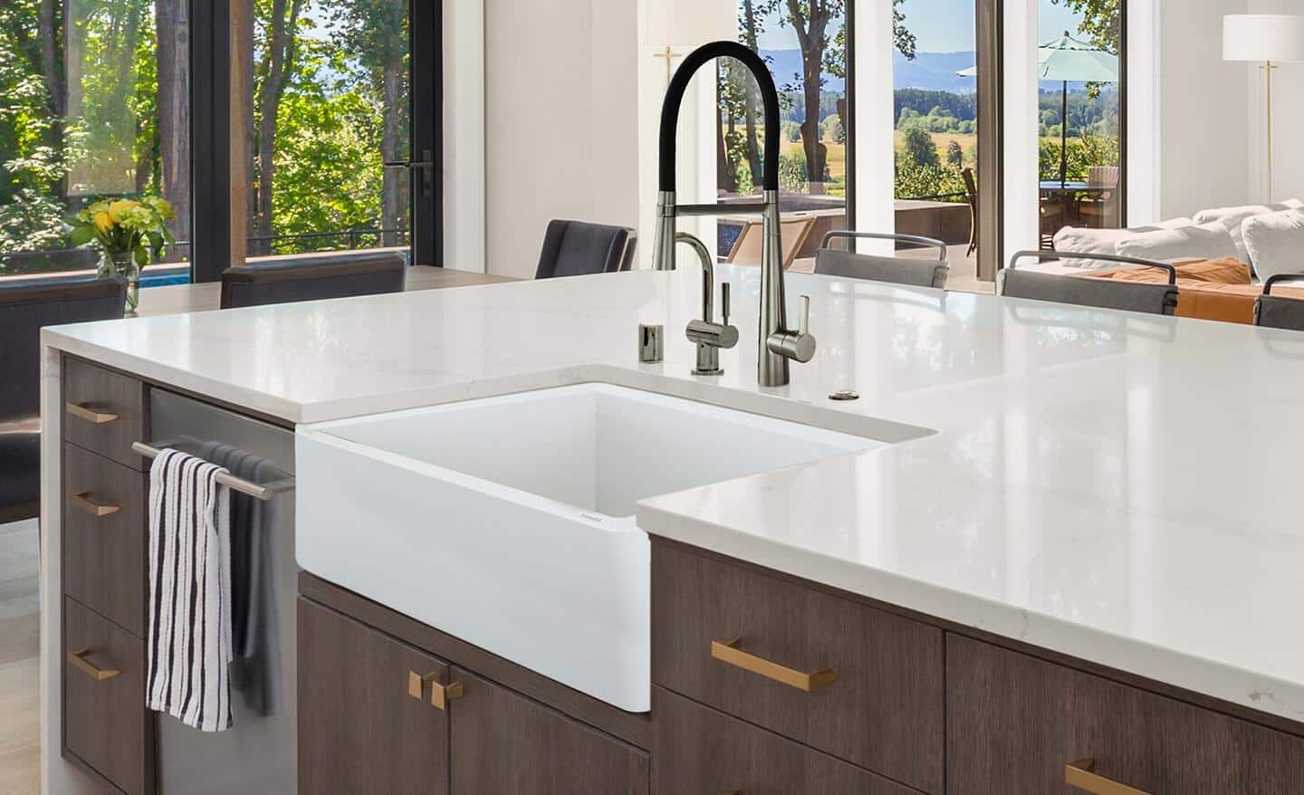Farmhouse Sink Industrial Neck Faucet Style Ideas