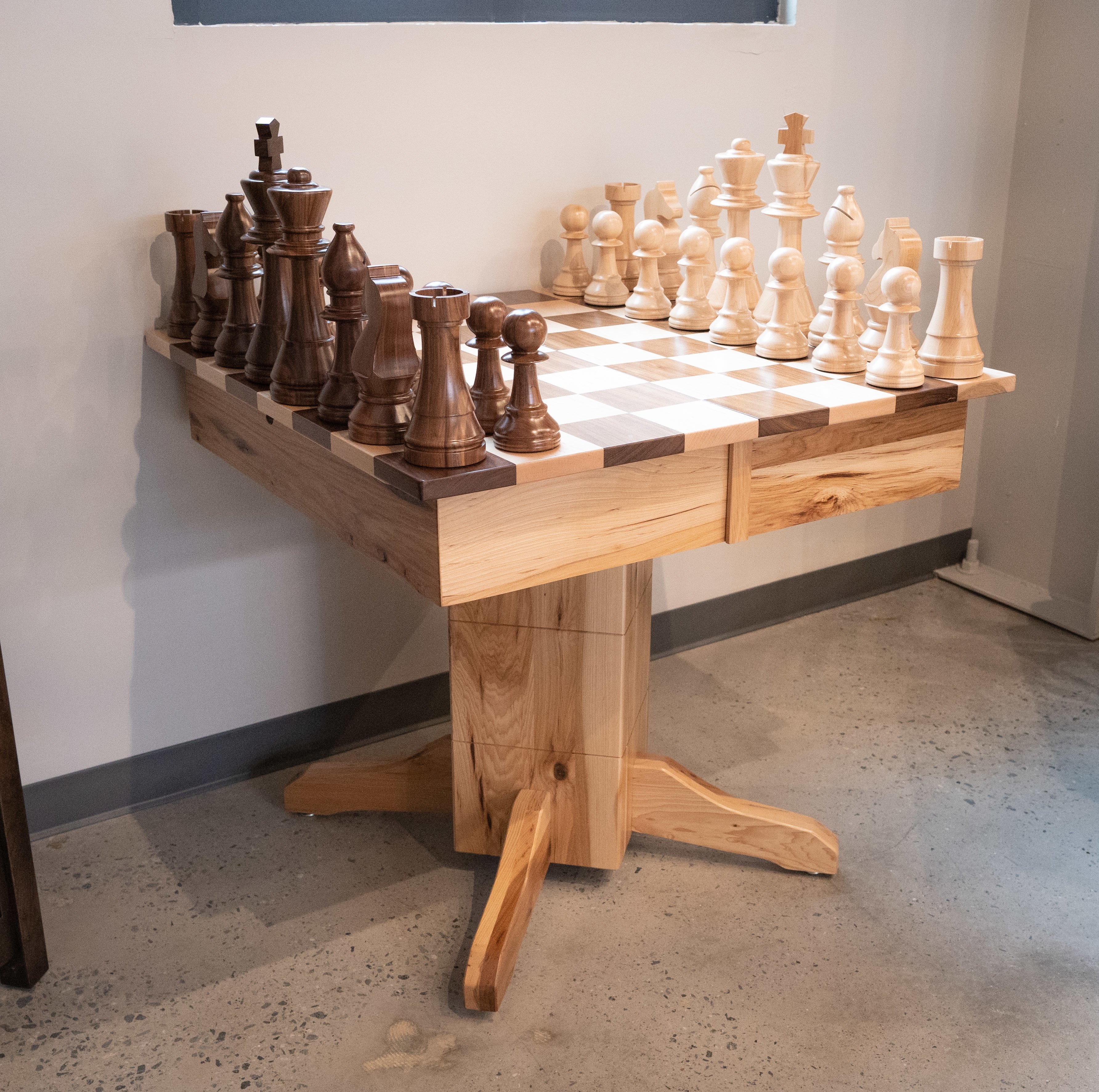 Game Table Honey Blonde, Jumbo Wooden Chess Table with Storage