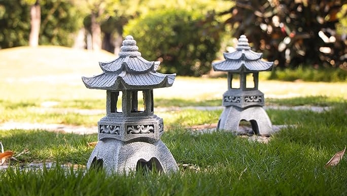 Garden Lantern Tiered Pagoda Roof Outdoor Stone Statue