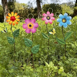 Garden Stakes: Butterfly Accents Ridged Flower Ornaments