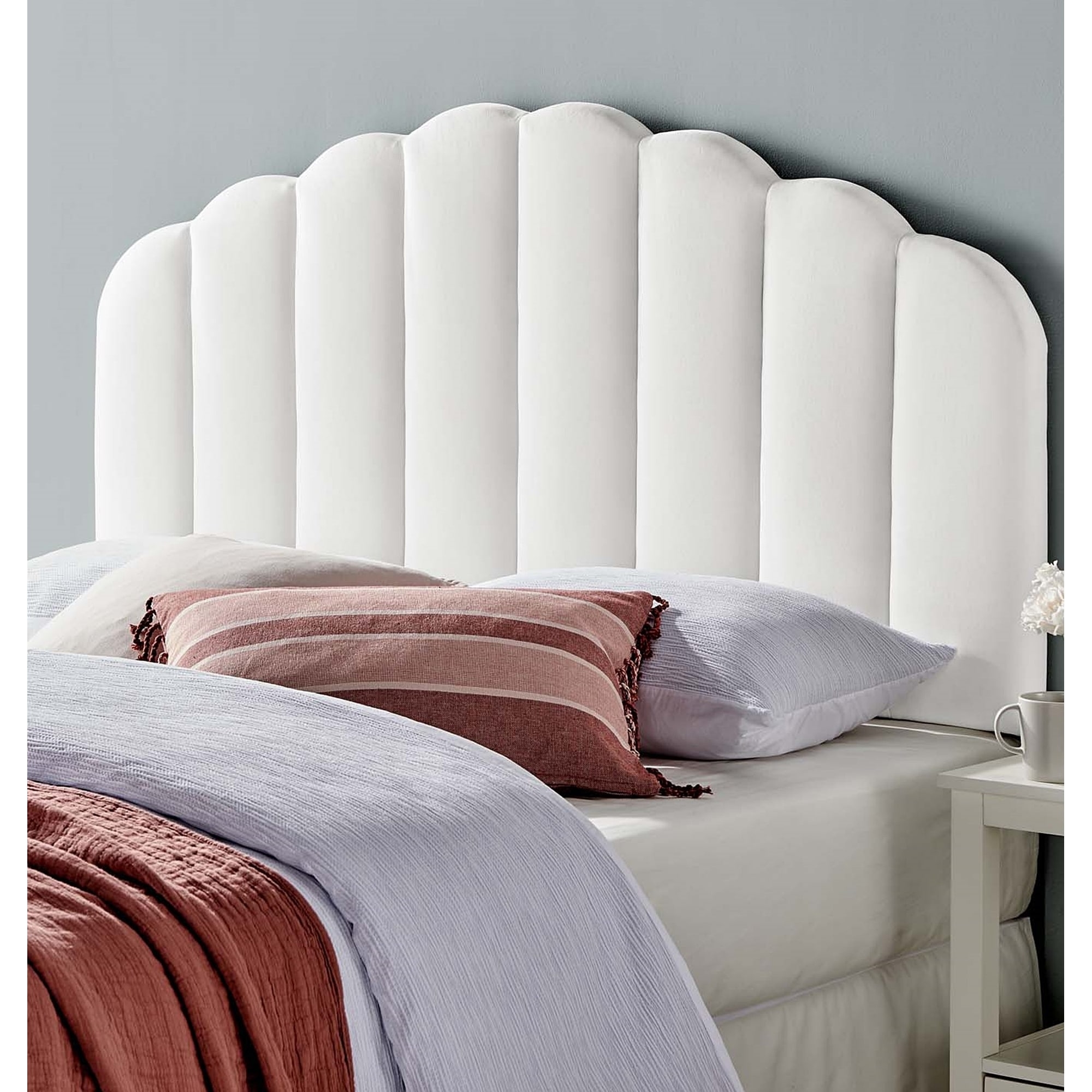 Scalloped Headboard