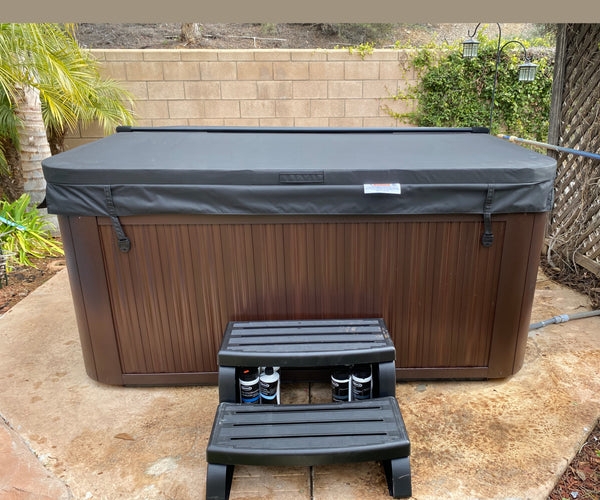 Hot Tub Matte Black Cover Vertical Slats Modern Patio Hot Tub