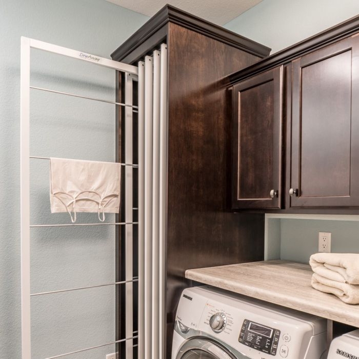 Pull Out Drying Rack