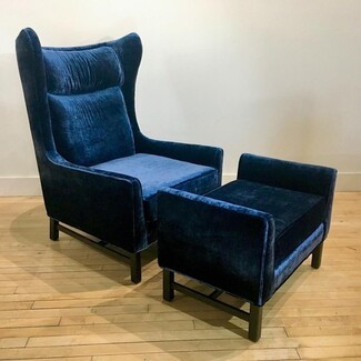 Lounge Chair Ottoman With Velvet Wingback In Navy Blue