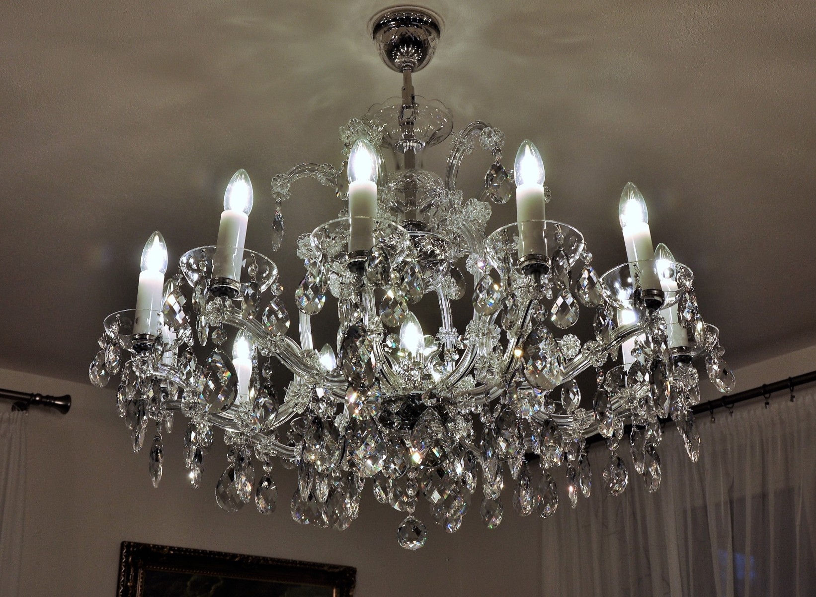 Maria Theresa Chandelier 12 Lights and Glass Covered Silver Arms