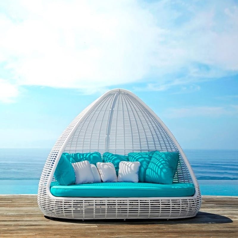 Outdoor Daybed Teardrop Silhouette with Wicker Weave