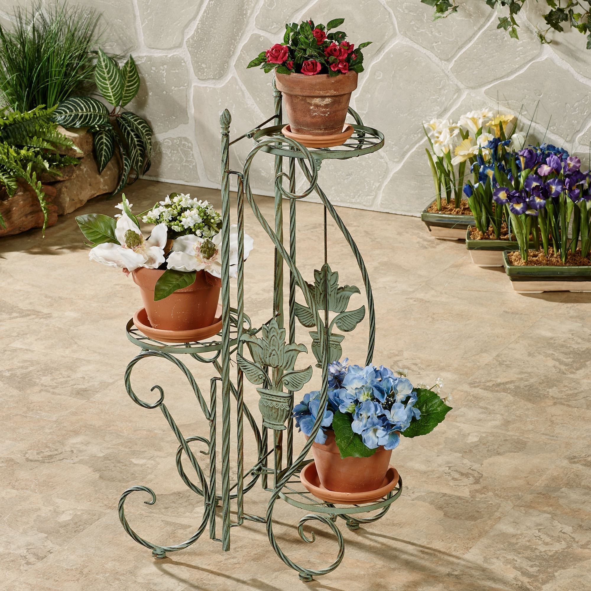 Plant Stand Leaf Motifs Scrolled Seafoam Metal Plant Stand