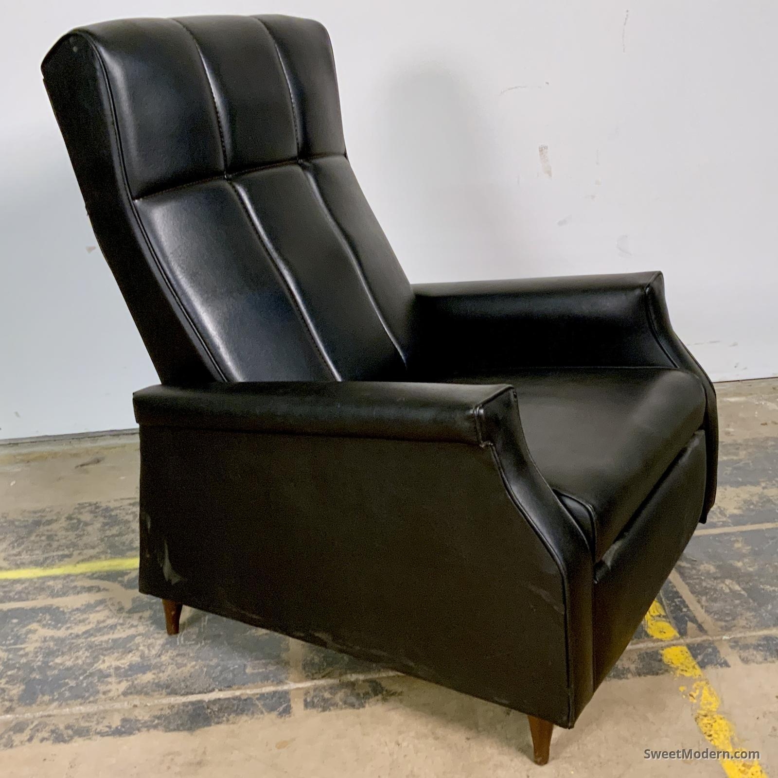 Recliner Chair includes Segmented Back and Matte Black Seating