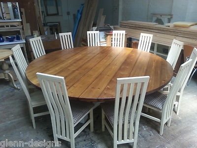 Round Dining Set with Chunky Planked Top and Hoop Base Support