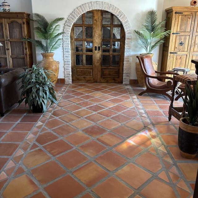 Saltillo Tile with Diamond Tile Layout in High Gloss