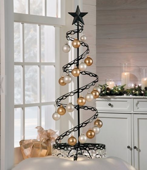 Spiral Ornament Display Tree With Scalloped Wire And Crystals
