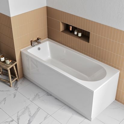 Straight Bath with Vertical Stacked Tiles and Recessed Niche