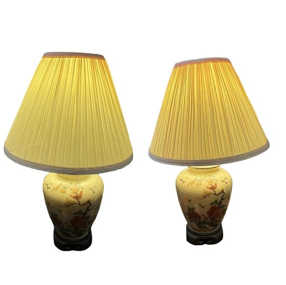 Table Lamp yellow pleated shade ginger jar yellow pleated lamp shades