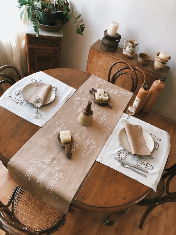 Table Linen Set: Hand Drawn Mediterranean Style Dining Decor