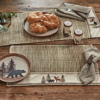 Table Linens: Wildlife Border Rustic Wildlife Placemats
