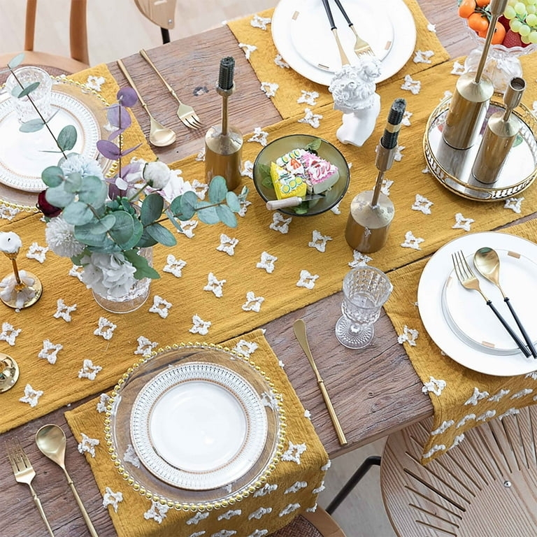 Table Runner Set: Saffron Yellow Tufted Star Table Runner