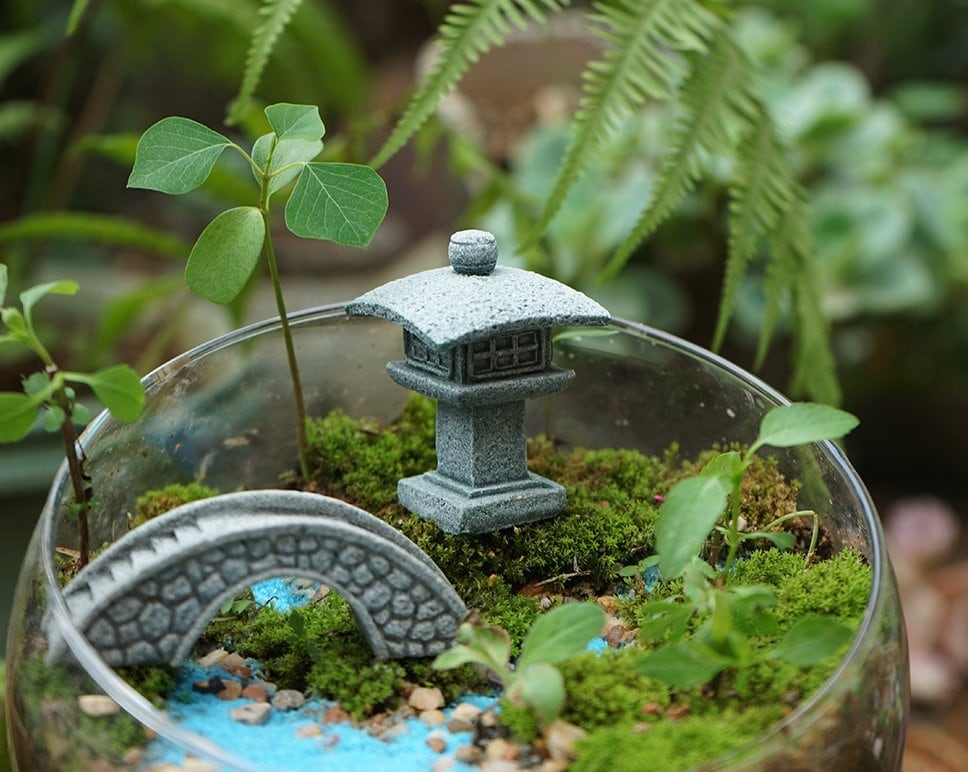 Terrarium Figurine Small Stone Textured Bridge Set