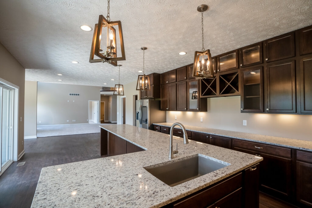 Undermount Sink Wood Frame Pendants Peninsula Style