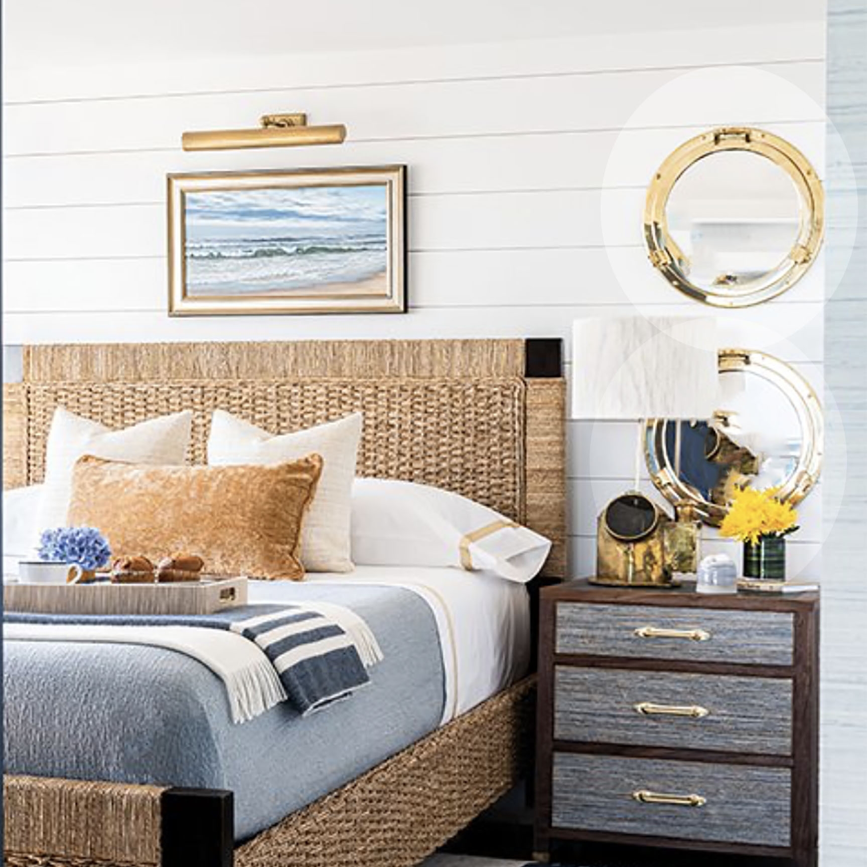 Wall Mirror with Polished Brass Finish and Maritime Porthole Look