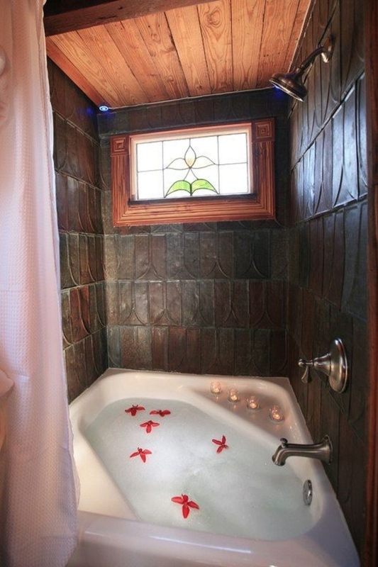 Alcove Bathtub: Stained Glass Window Rustic Bathroom Stained Glass