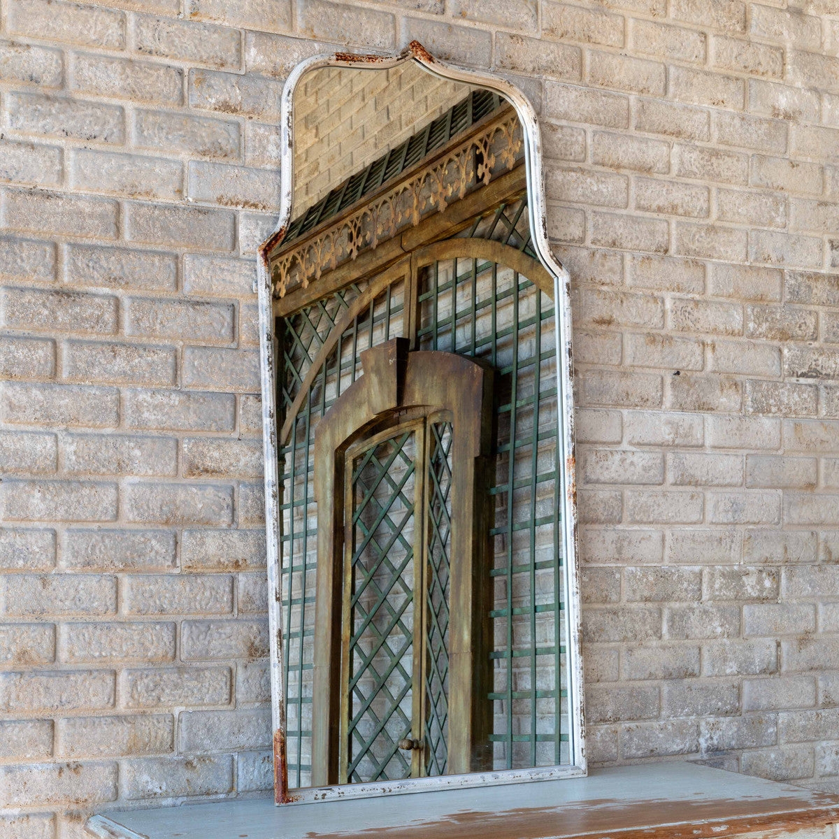 Arch Mirror Keyhole Top Arch Distressed White Iron Mirror